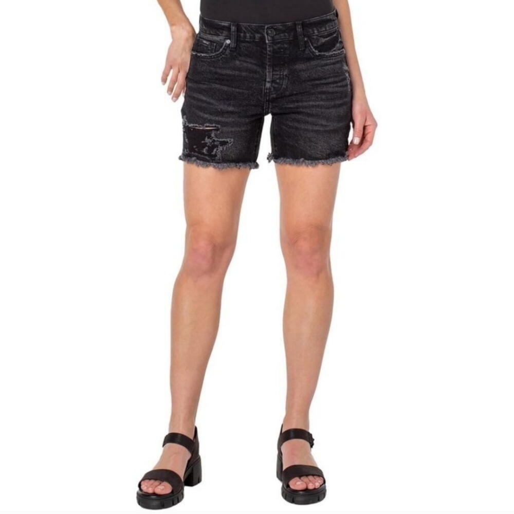 NWOT Earnest sewn new york, dorothy denim Black shorts, mid-rise, distressed 33. - Picture 14 of 14
